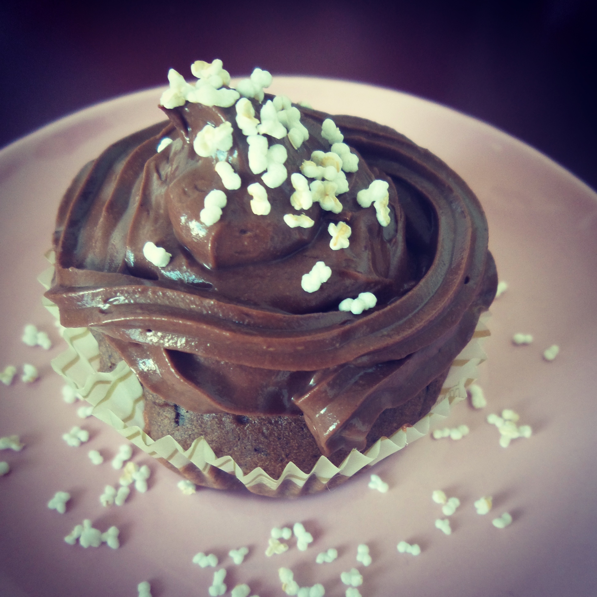 Rezept mit Video: Vegane Schoko-Cupcakes selber machen