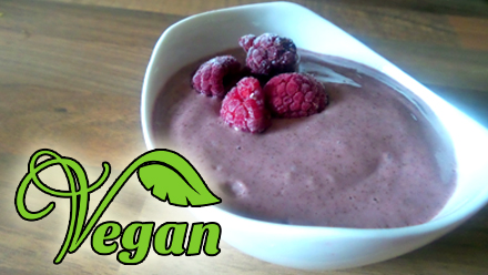 Rezept: Frucht-“Joghurt” mit Chiasamen | Roh & vegan